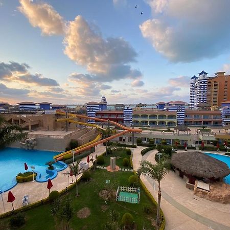 Porto Marina Resort Chalets Families Only Ел Аламейн Екстериор снимка
