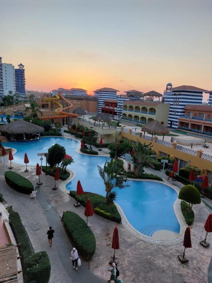 Porto Marina Resort Chalets Families Only Ел Аламейн Екстериор снимка