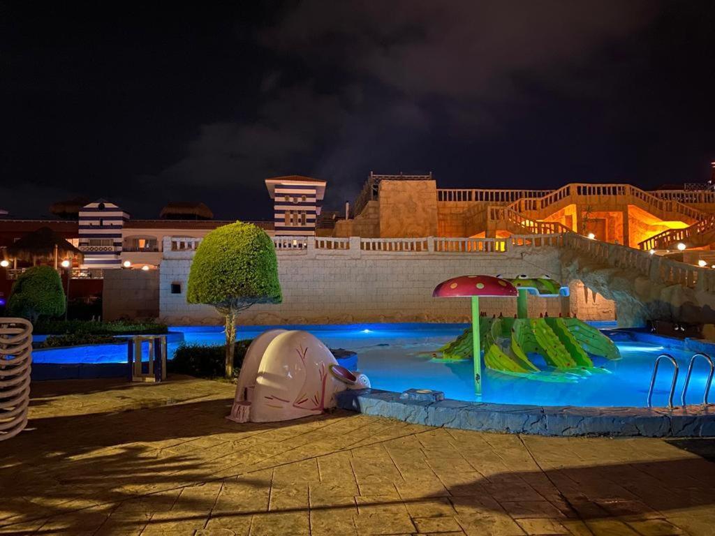 Porto Marina Resort Chalets Families Only Ел Аламейн Екстериор снимка
