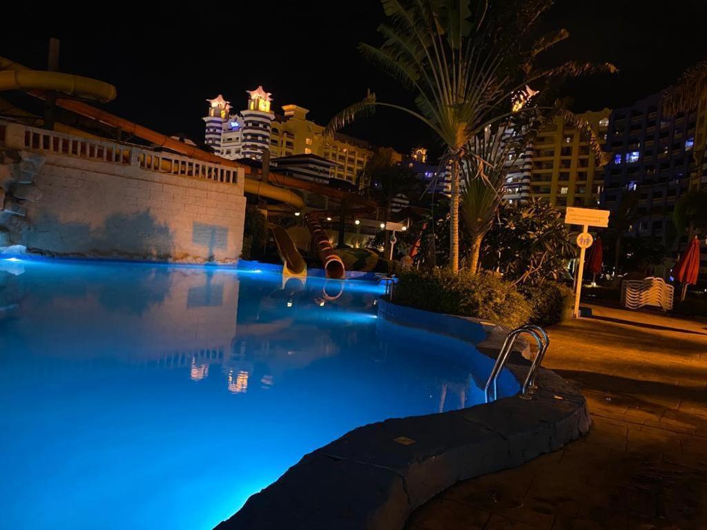 Porto Marina Resort Chalets Families Only Ел Аламейн Екстериор снимка