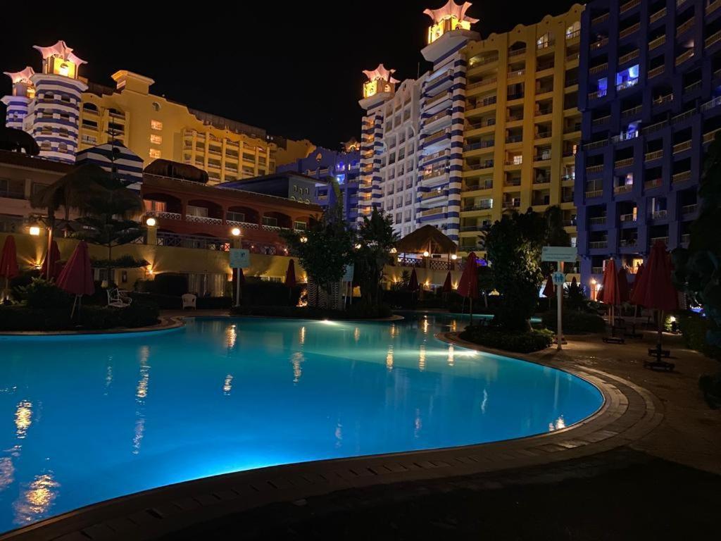 Porto Marina Resort Chalets Families Only Ел Аламейн Екстериор снимка
