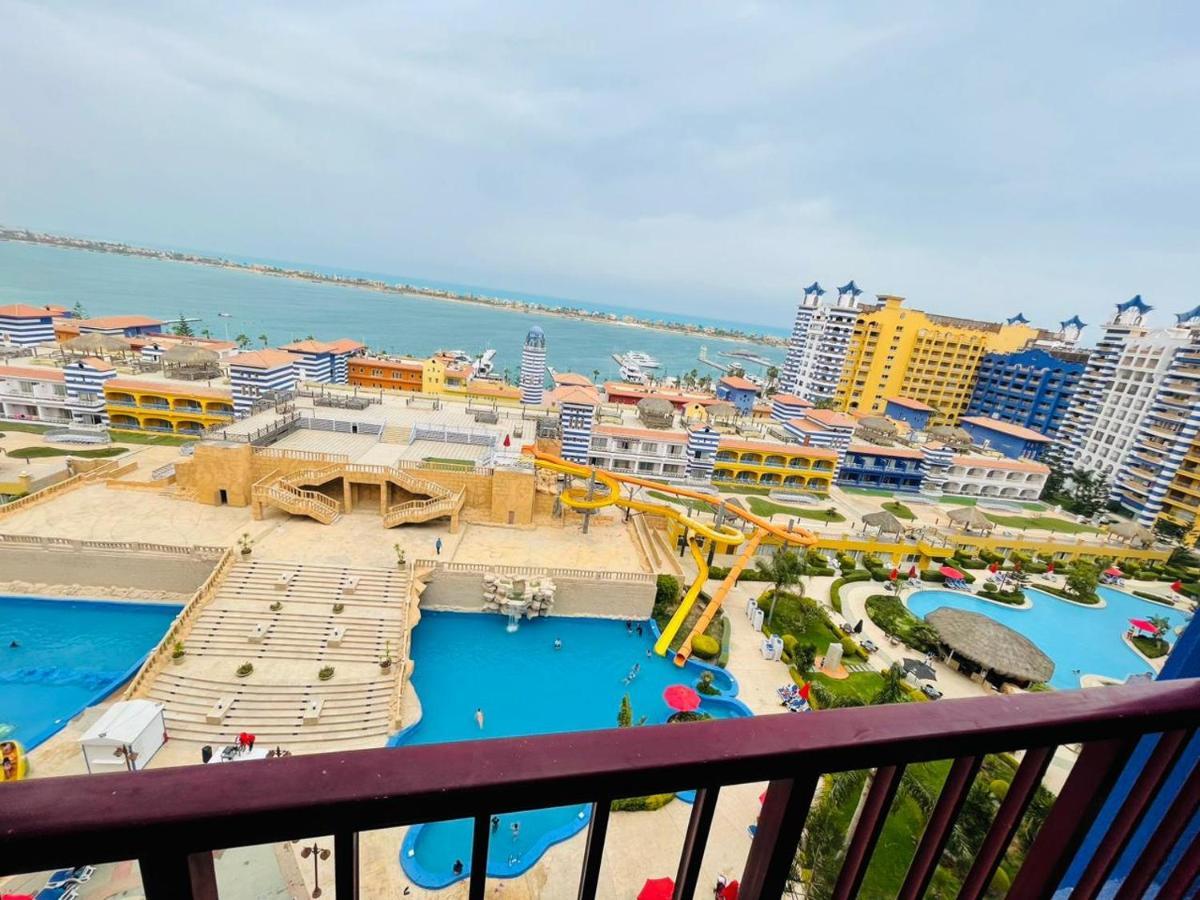 Porto Marina Resort Chalets Families Only Ел Аламейн Екстериор снимка